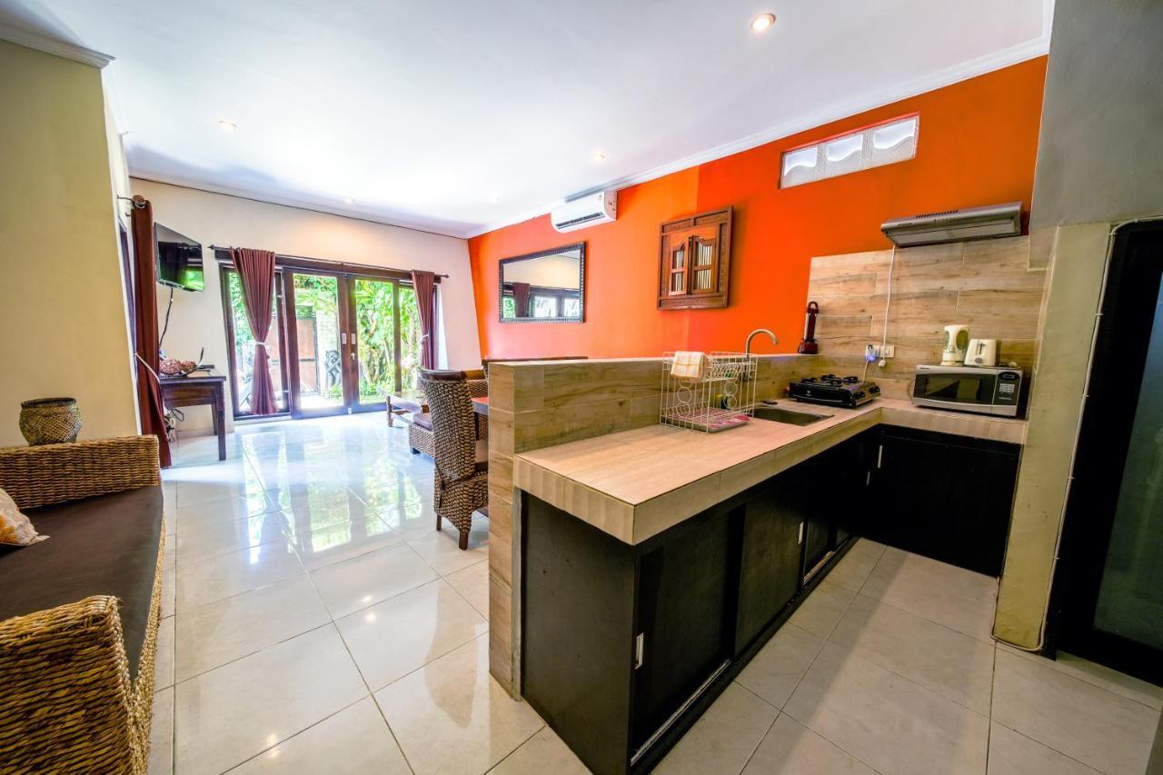 6 Bedroom - Location - Dewi Villa Legian