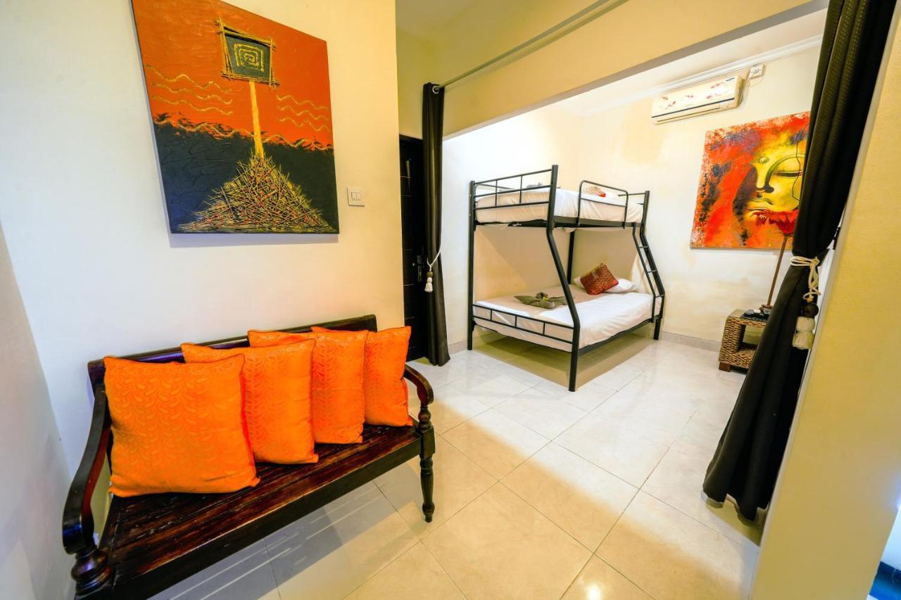 6 Bedroom - Location - Dewi Villa *